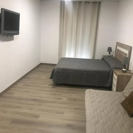 Apartamento 21, Muy Centrico, 5personas * Tortosa